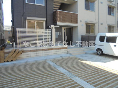 【駐車場】 | ウイングSⅢ