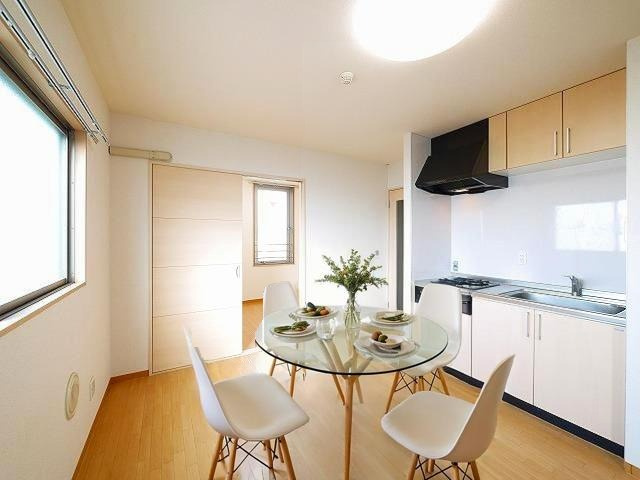 エクセレント天理の居間・リビング|CGで家具等を配置したもので家具等は含まれません