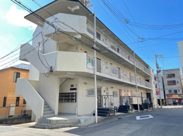 ホリオマンションの外観