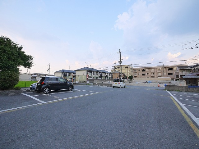 スペンドハウスの駐車場