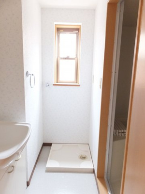 【設備】 | サングレイス | 洗濯機置き場