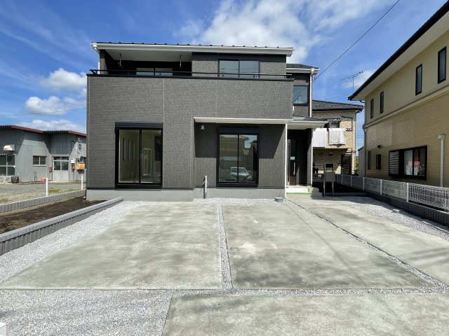 藤岡市藤岡第8（全1棟）1号棟の外観