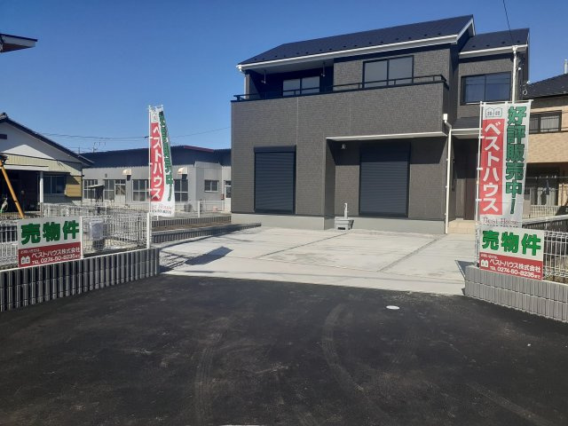 藤岡市藤岡第8（全1棟）1号棟の外観|外観は落ち着いています