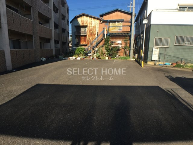 【駐車場】 | ラ・ぺジブル | カースペースがあります