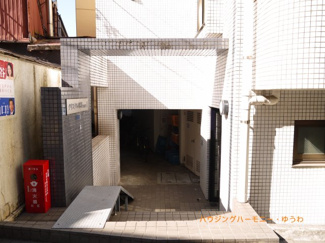 【エントランス】