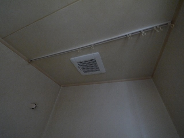 パレスナップの設備|お風呂には換気扇もついてます。