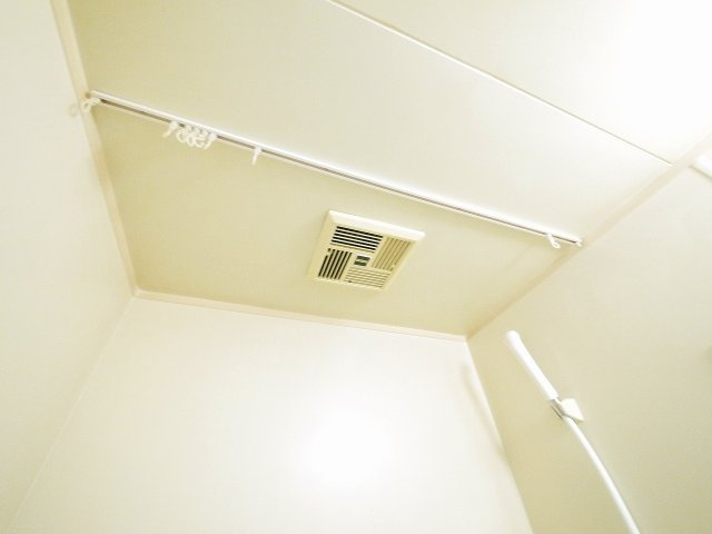 パレスナップの設備|お風呂には換気扇もついてます。