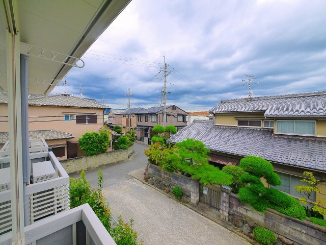 パレスナップの展望|バルコニーはございませんが、こちらで洗濯物が干せますよ。
