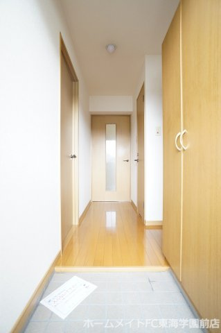 エスポアールⅡの玄関