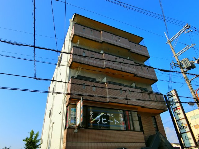 ブルージュ喜志の外観