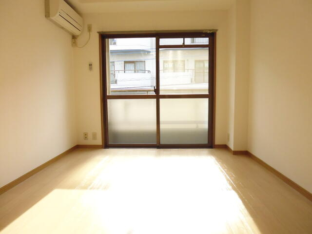 リブルHANASENの居間・リビング|※現況優先となります。