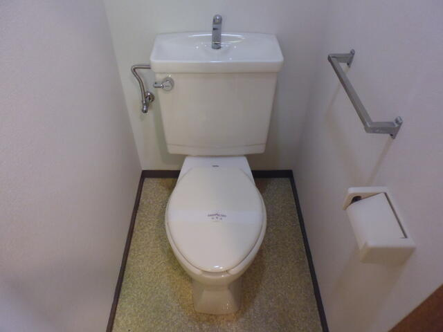 リブルHANASENのトイレ|写真は同タイプの部屋
※現況優先となります。