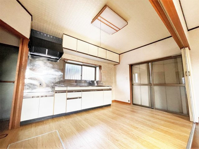 大網白里柳橋貸戸建ての居間・リビング