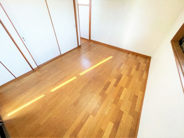 大網白里柳橋貸戸建ての洋室
