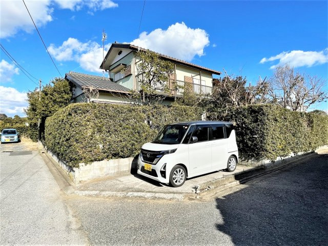 大網白里柳橋貸戸建ての駐車場