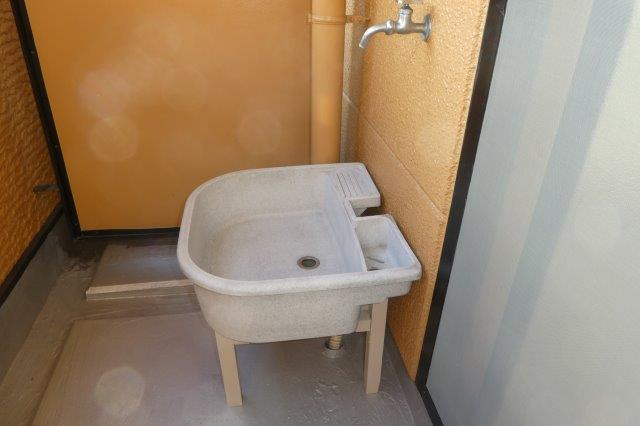 オアシス参番館のその他|ベランダ洗い場
