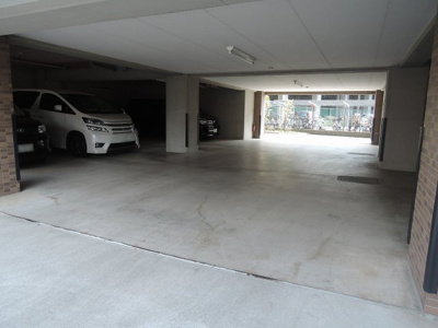【駐車場】 | レクシオ綱島Ⅱ | 平置き駐車場です。