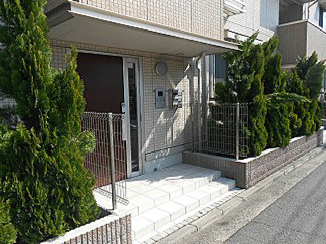 リヴィエール本町IIのエントランス