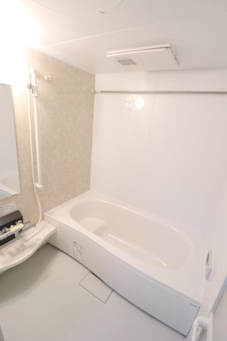 リヴィエール本町IIの浴室