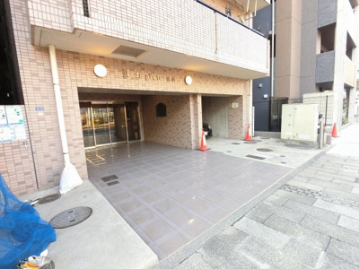 【エントランス】 | アール・ケープラザ横浜 | エントランス部分です。