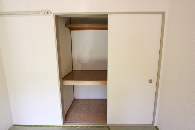 エクセル大倉山IIの収納