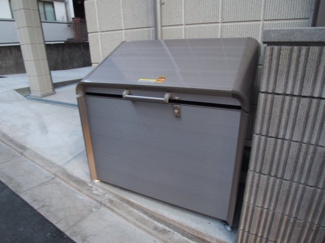 【その他共用部分】 | 敷地内ゴミストッカー完備