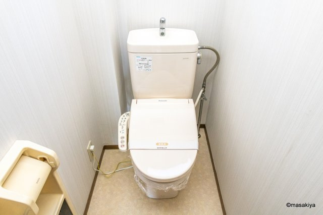 ロイヤル・ウイング　Bのトイレ