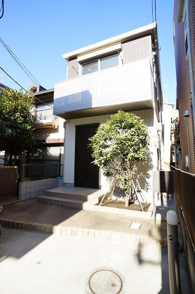 栗原邸の外観|人気の戸建タイプ