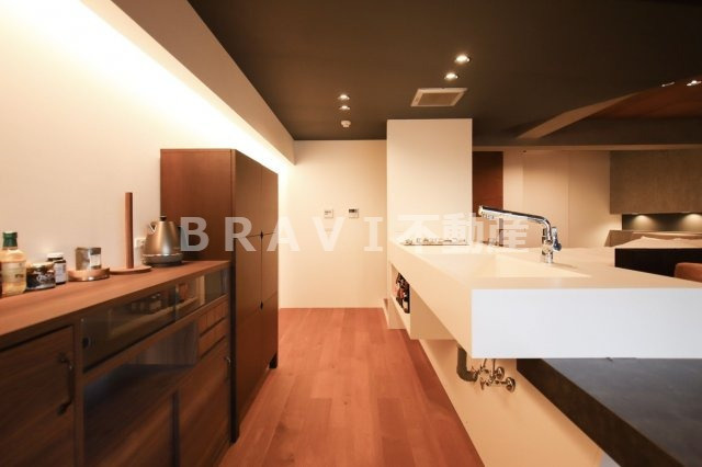 ストークマンション長堀　BRAVI不動産のキッチン|【ストークマンション長堀】使いやすいキッチンです