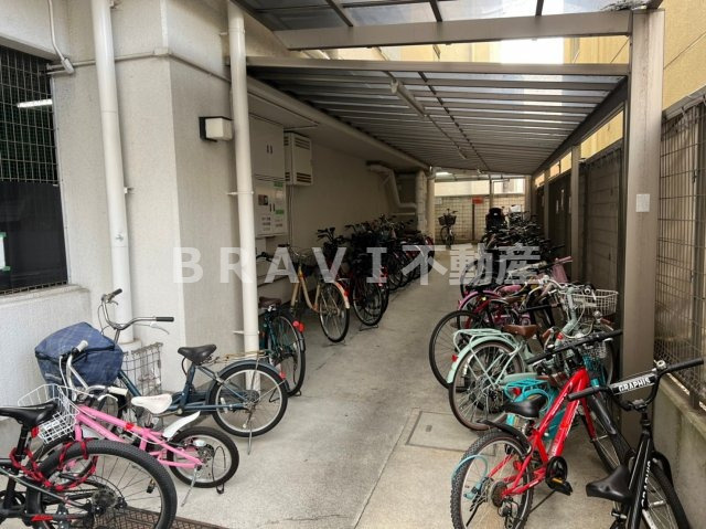ストークマンション長堀　BRAVI不動産のその他共用部分|【ストークマンション長堀】駐輪場