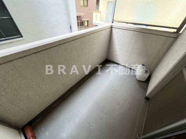 ストークマンション長堀　BRAVI不動産のバルコニー|【ストークマンション長堀】落ち着いた時間を過ごせるバルコニーです