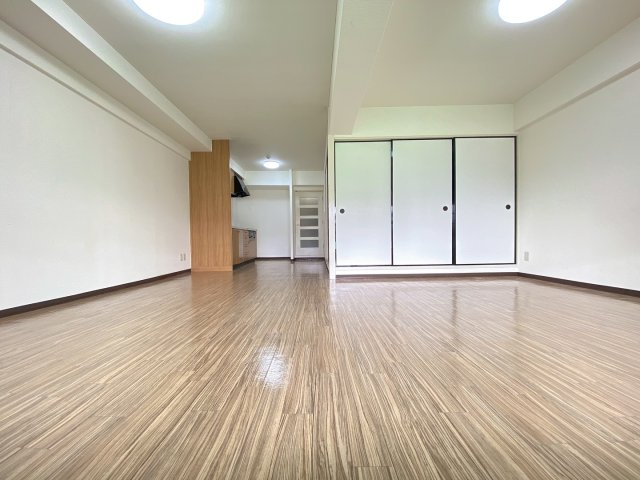 ギャレ金剛の居間・リビング