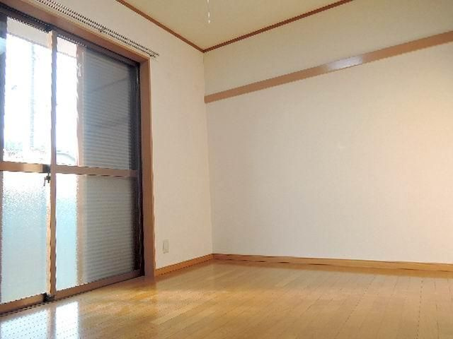 【居間・リビング】 | ユタカハイム