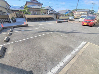 【駐車場】