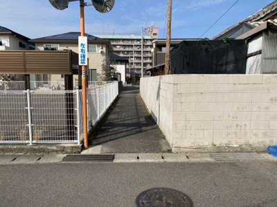 【前面道路含む現地写真】 | 江口町　売土地