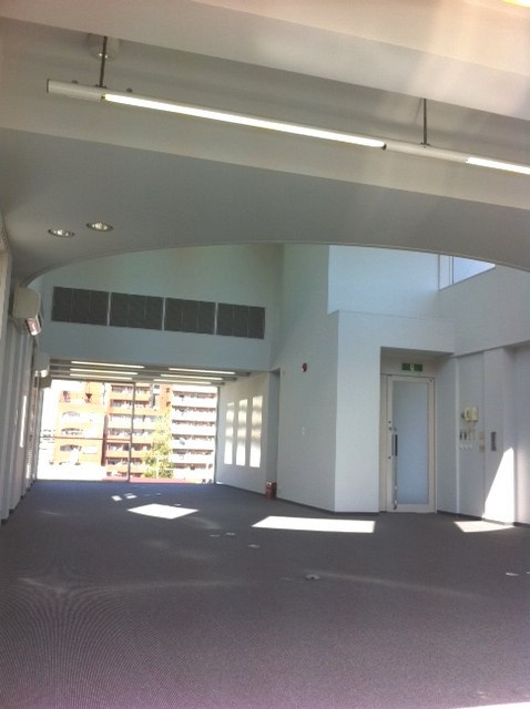 ＡＲＴ－１ビルの内装