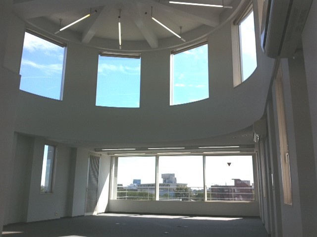 ＡＲＴ－１ビルの内装