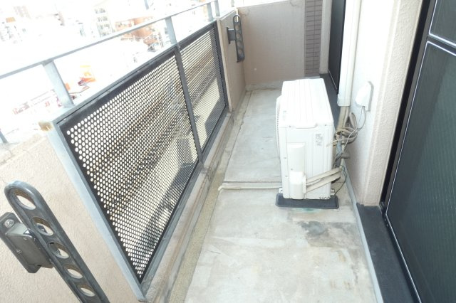 【バルコニー】 | OPUS ROSA