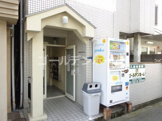 【エントランス】