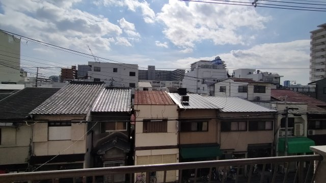 ルポ城北の展望|バルコニーからの展望です。