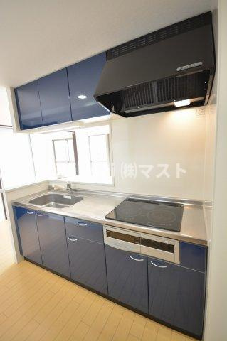メゾンクラウン鷺洲のキッチン