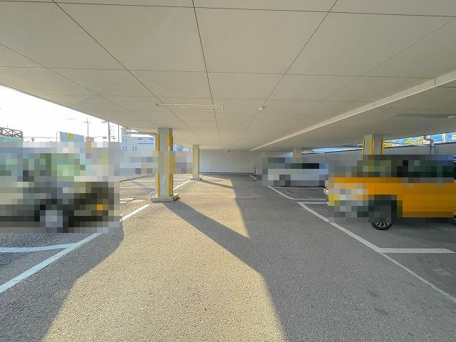 マノワール高埇の駐車場|車をお持ちの方に嬉しい駐車場付きの物件です