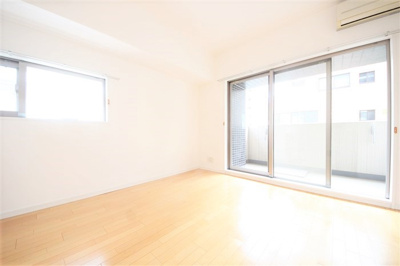 【居間・リビング】 | ユーレジデンス淀屋橋