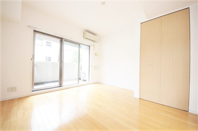 【居間・リビング】 | ユーレジデンス淀屋橋