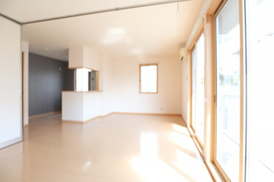 【居間・リビング】 | サンウォールオタギリC