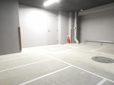 【駐車場】 | Ｓ-ＲＥＳＩＤＥＮＣＥ谷町五丁目 | 駐車場