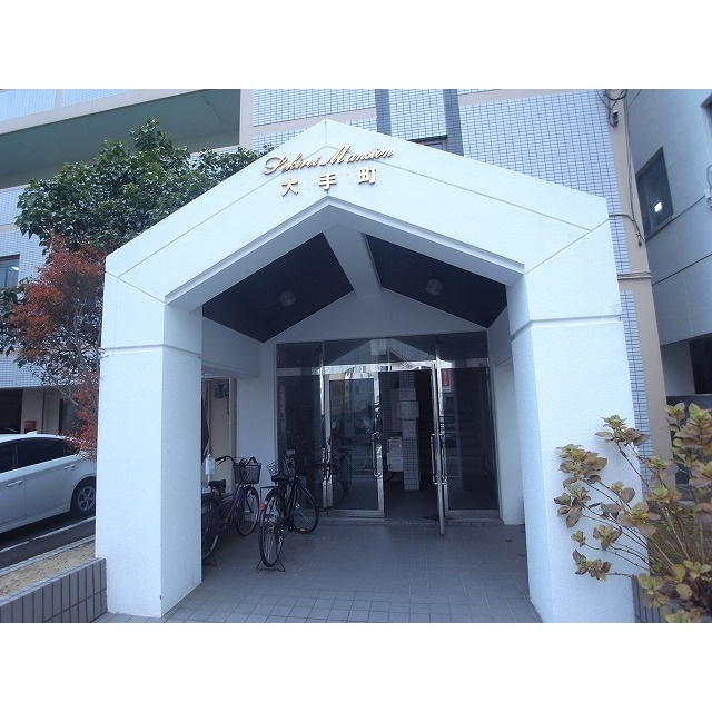 セキレイマンション大手町のエントランス