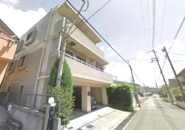 ミルフィール西岡本の外観