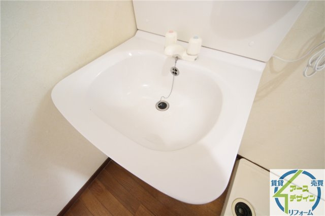 YOKハイムの独立洗面台|※類似部屋