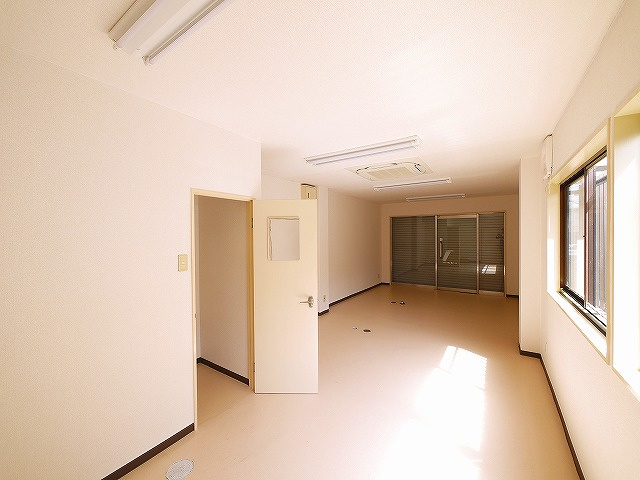 城見町アパ－ト付店舗Ⅰの内装